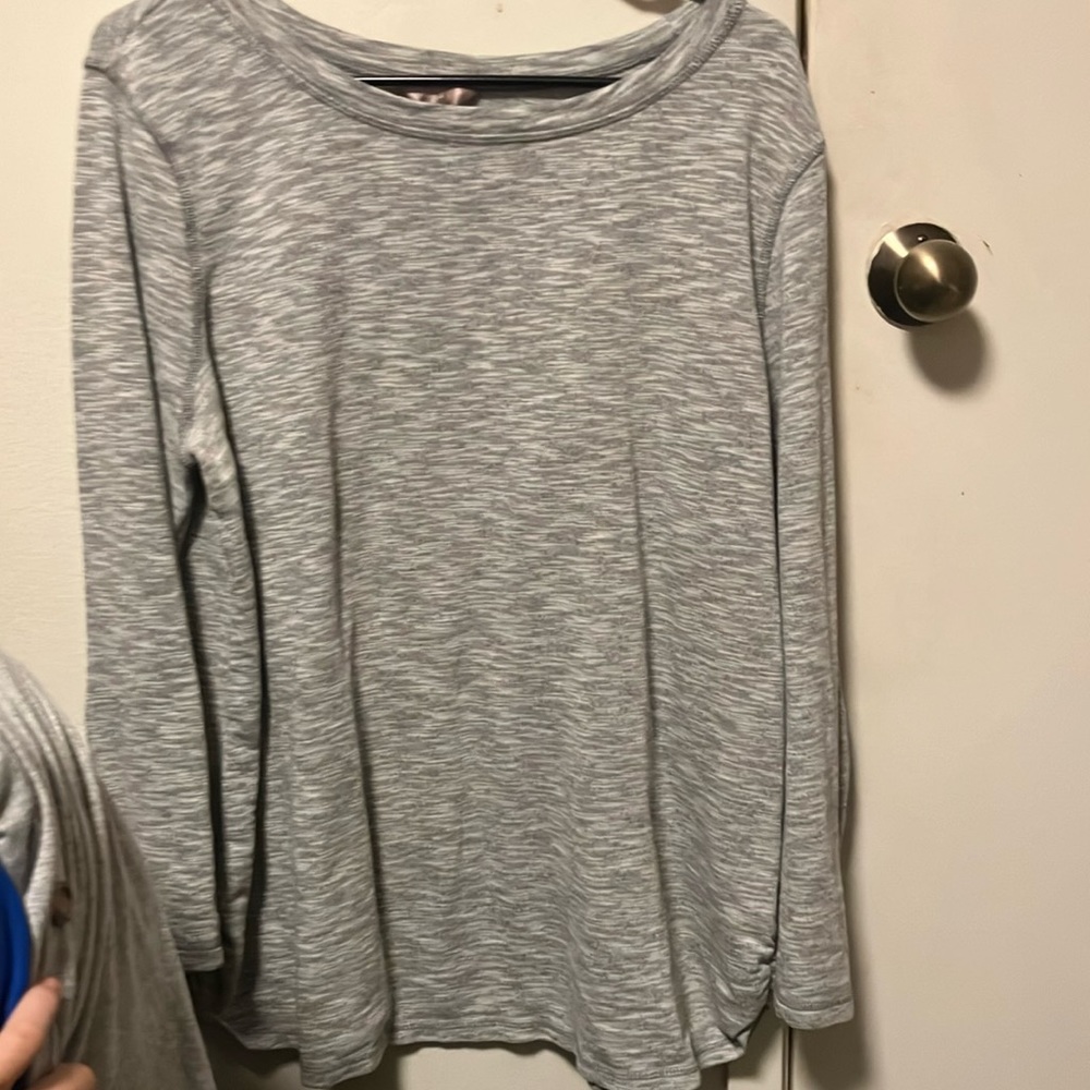 Grey long sleeve